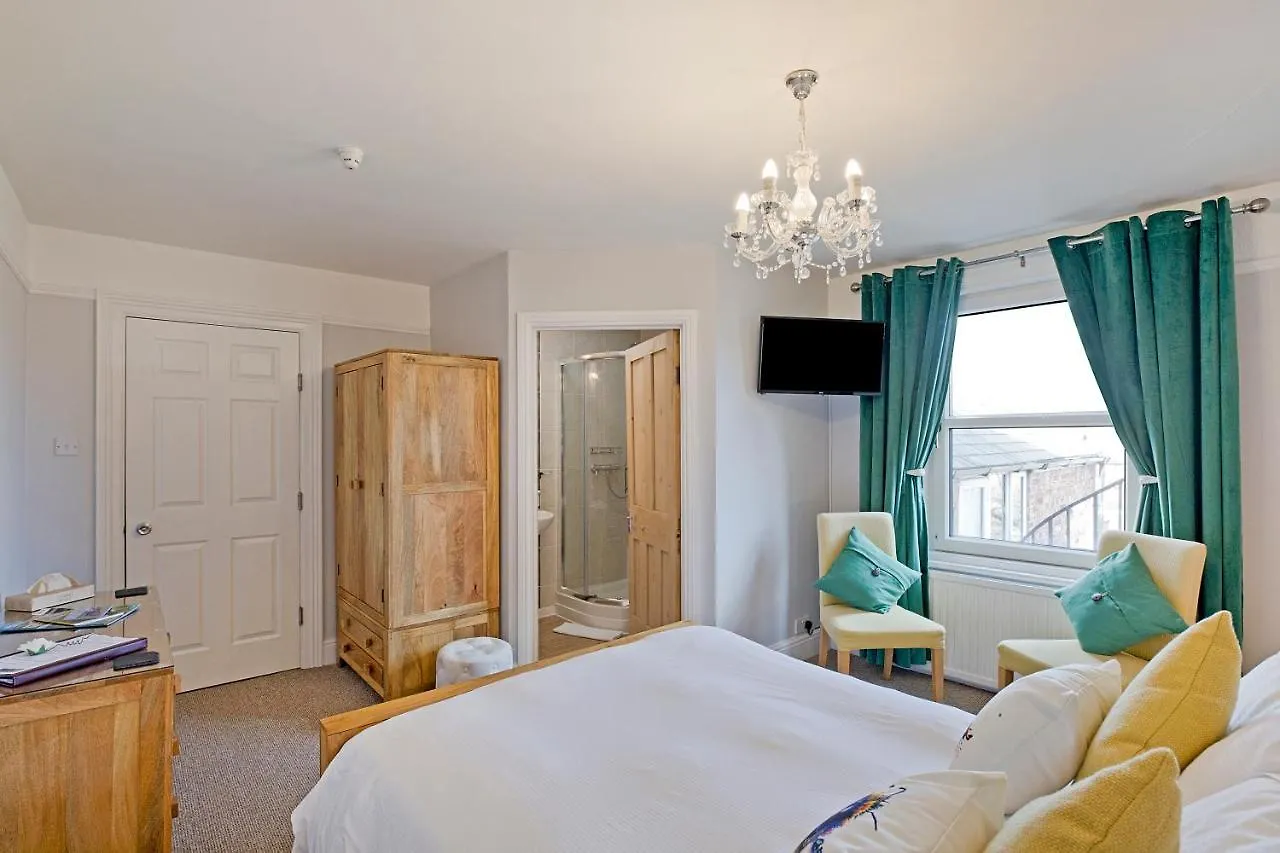 פילי White Rose Guest House
