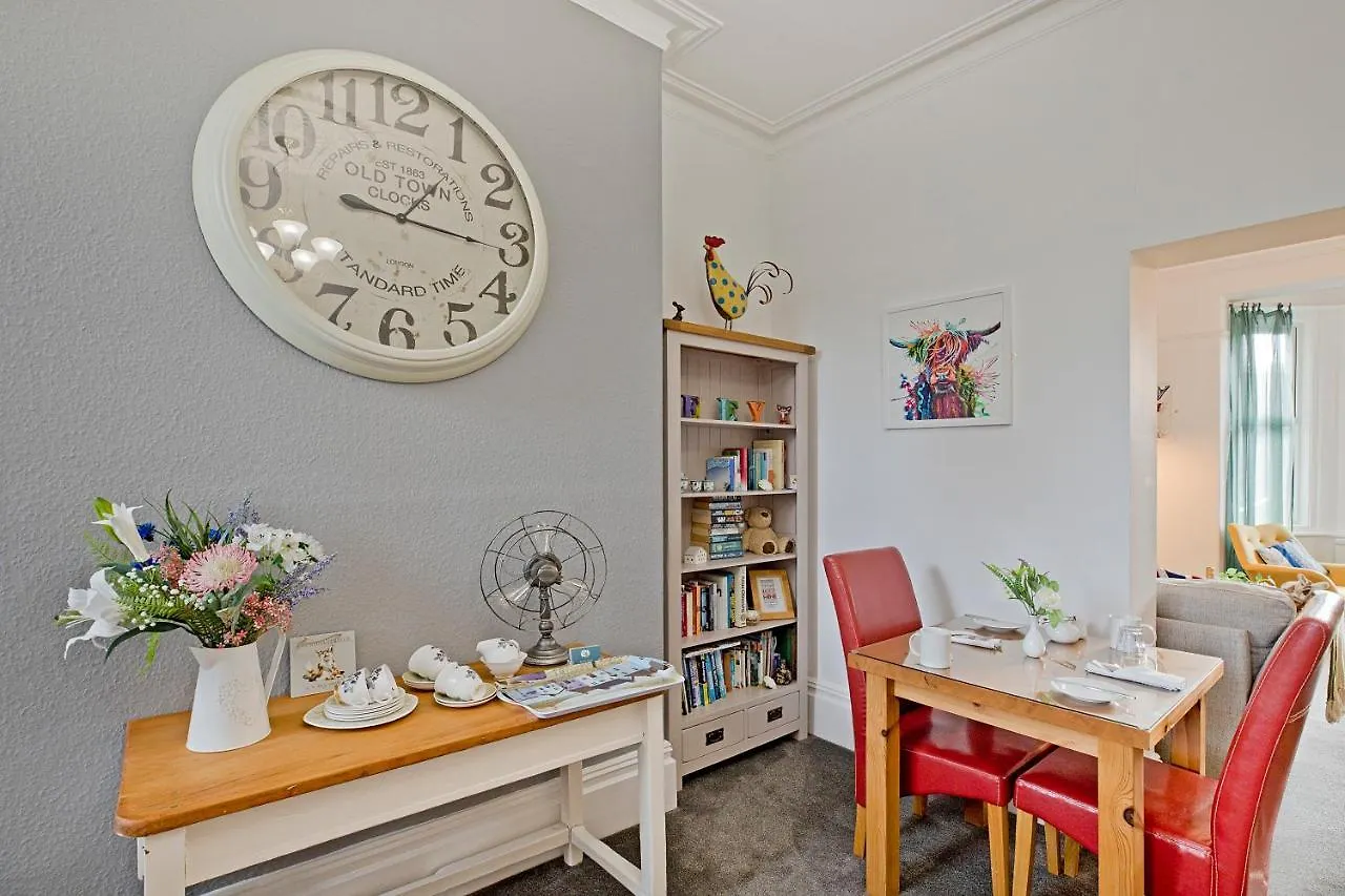פילי White Rose Guest House 4*,